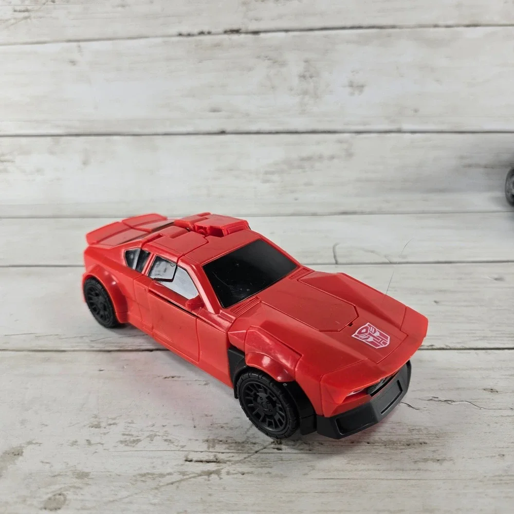 2 Hasbro Transformers Rescue Bots Chase the Police-Bot & Sideswipe Action Figure